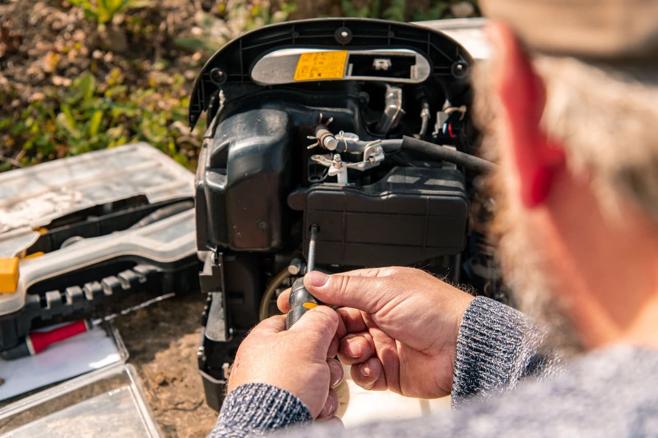 Worker handling repair task